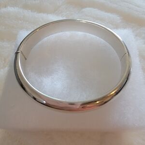 925 Hollow Sterling Silver Hinged Bangle Bracelet